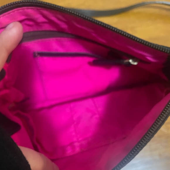 Vintage Dooney and Bourke Black Nylon Crossbody - Picture 2 of 2